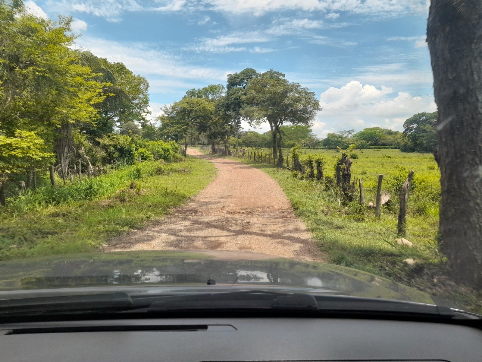 mejoramiento y construcción en pavimento rígido de tramo vial de la vereda casa blanca del municipio de becerril, cesar.