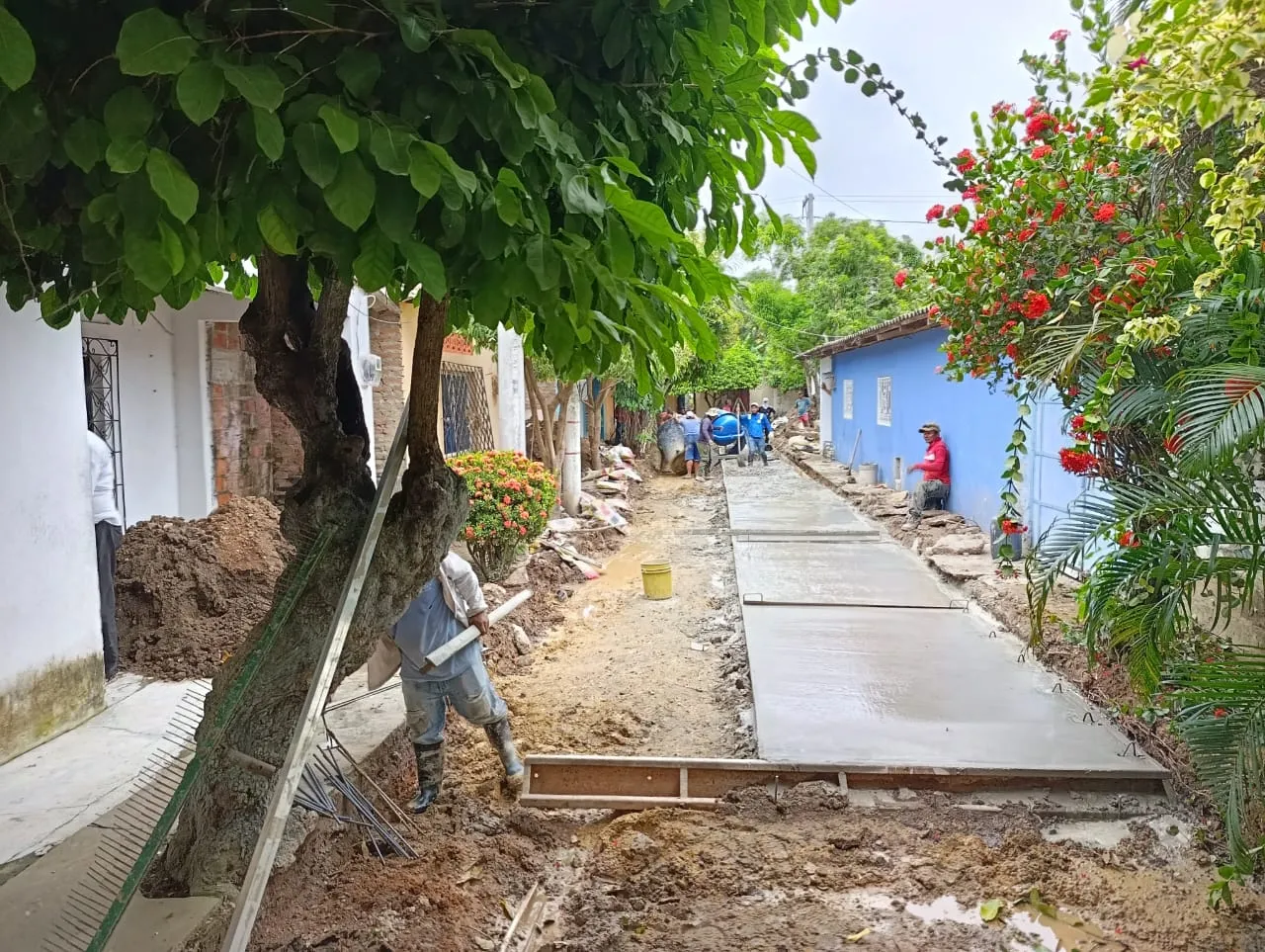 CONSTRUCCIÓN DE PAVIMENTO RÍGIDO EN EL BARRIO LA VICTORIA EN LA CABECERA MUNICIPALSANTA CRUZ DE MOMPÓS - BOLÍVAR